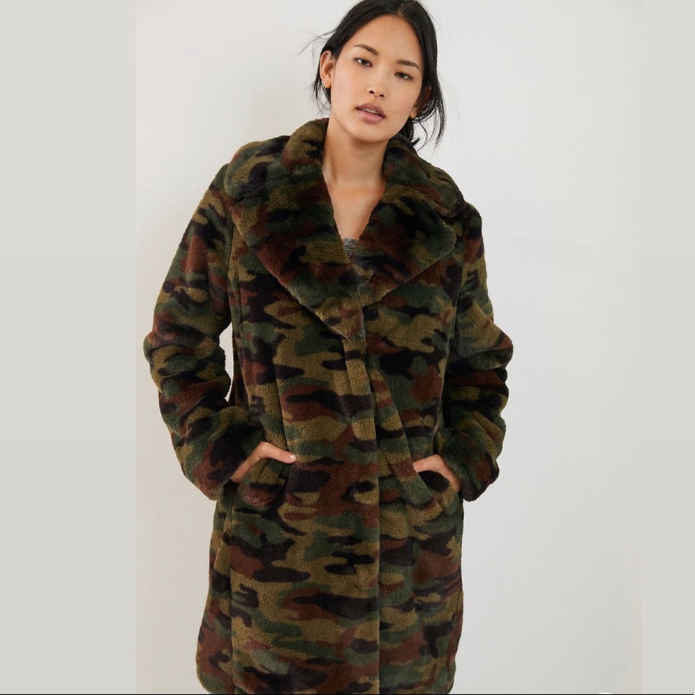 Sanctuary Faux Fur Camo Coat